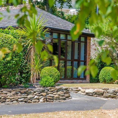 Luxury Victorian School With Views Of Harbour Villa Fowey Buitenkant foto
