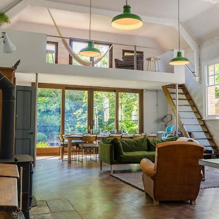 Luxury Victorian School With Views Of Harbour Villa Fowey Buitenkant foto