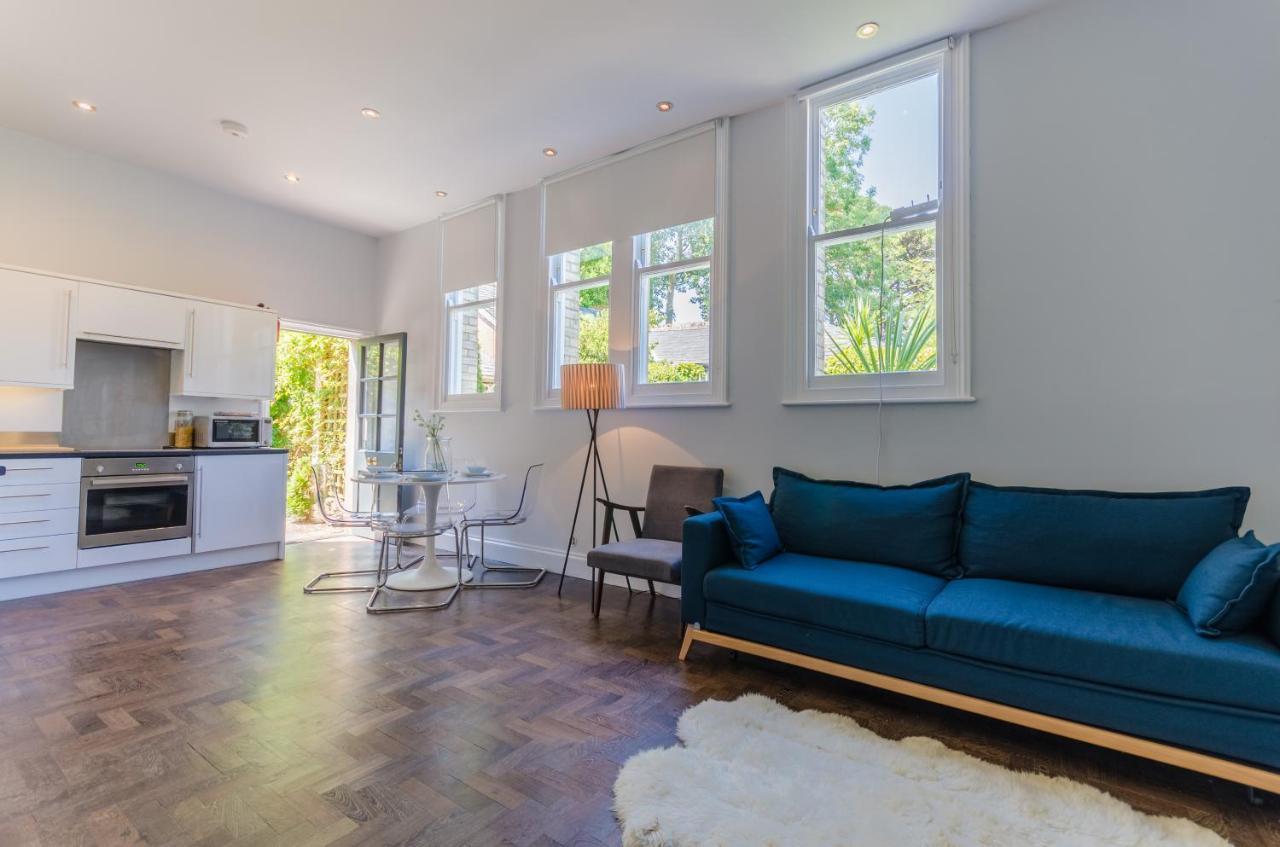 Luxury Victorian School With Views Of Harbour Villa Fowey Buitenkant foto